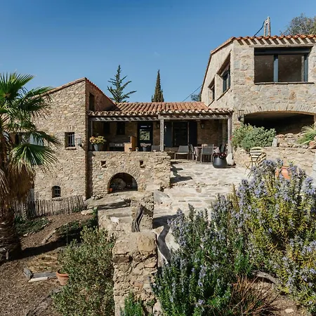 Hilltop Sheepfold In Castelnou Camélas