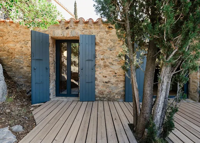 Feriehus Hilltop Sheepfold In Castelnou *